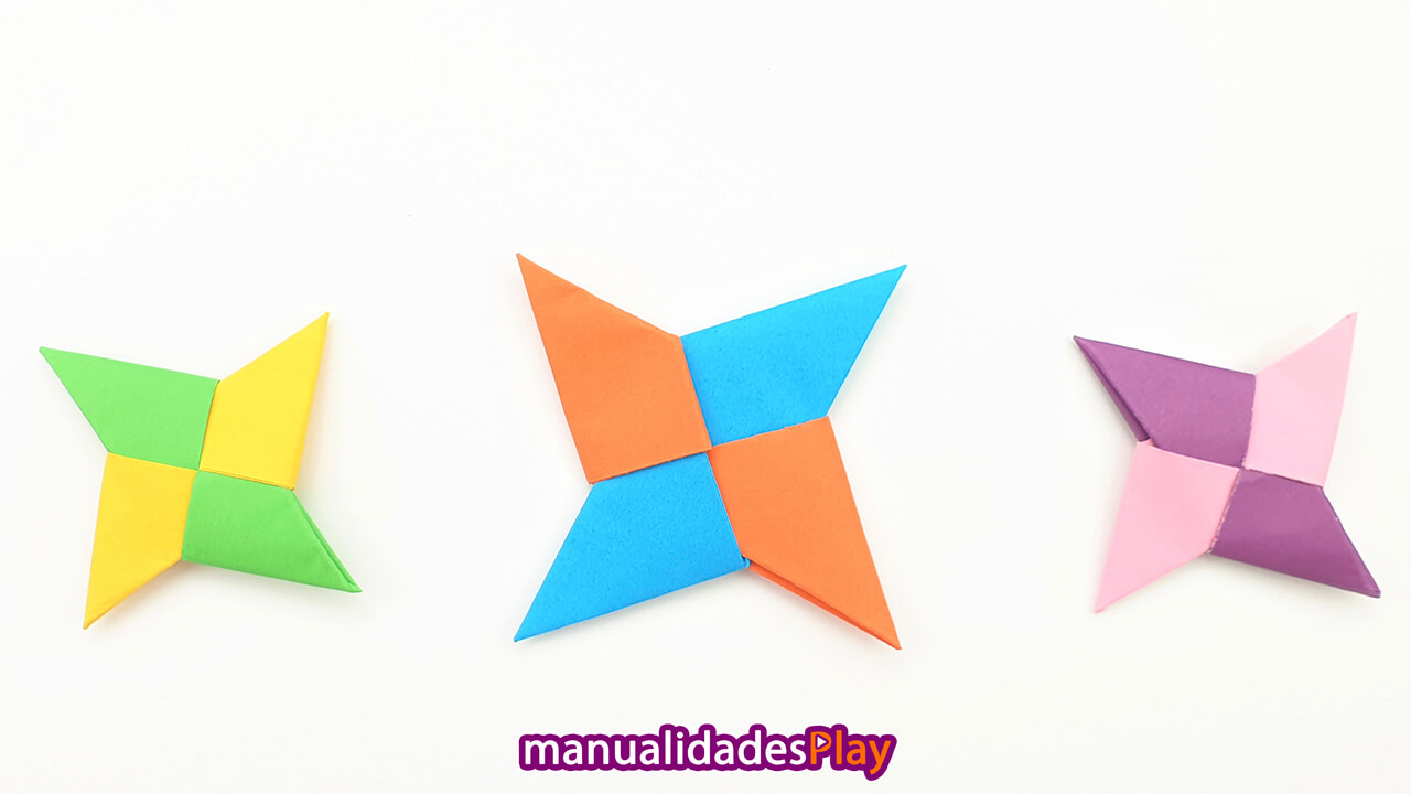 Estrellas ninja de papel shuriken realizada con origami