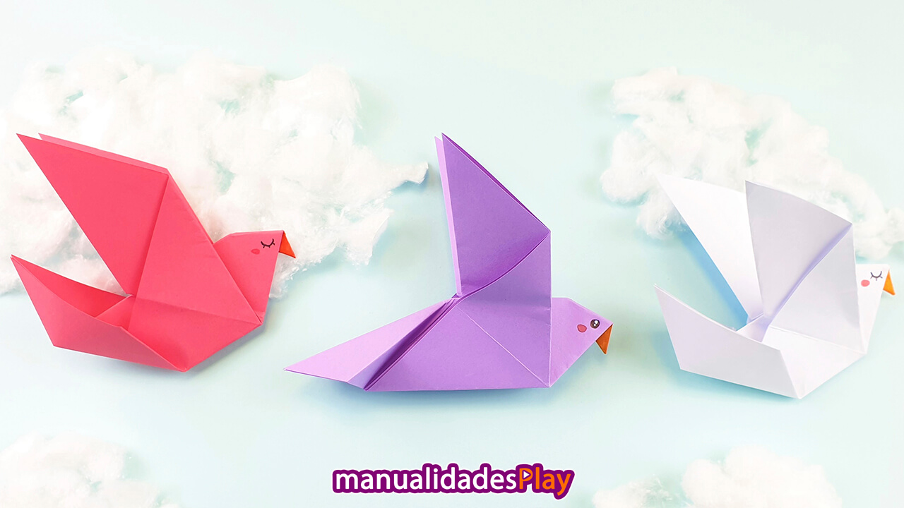 Palomas de papel realizadas con origami fáciles de hacer (3 palomas de colores)