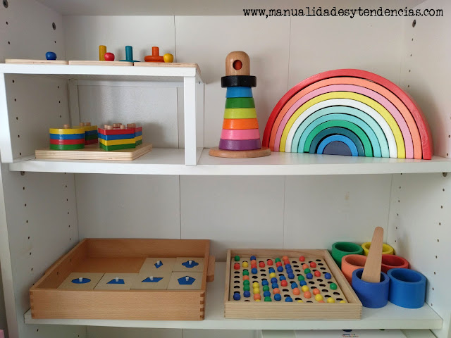 Almacenaje área sensorial Montessori