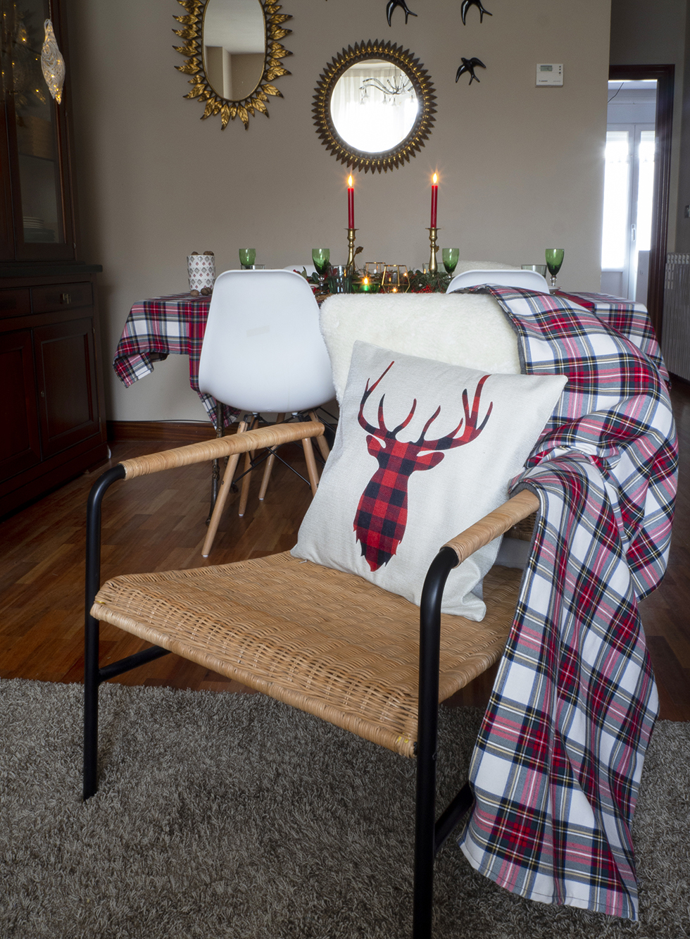 Nuestra mesa navideña en cuadros escoceses20