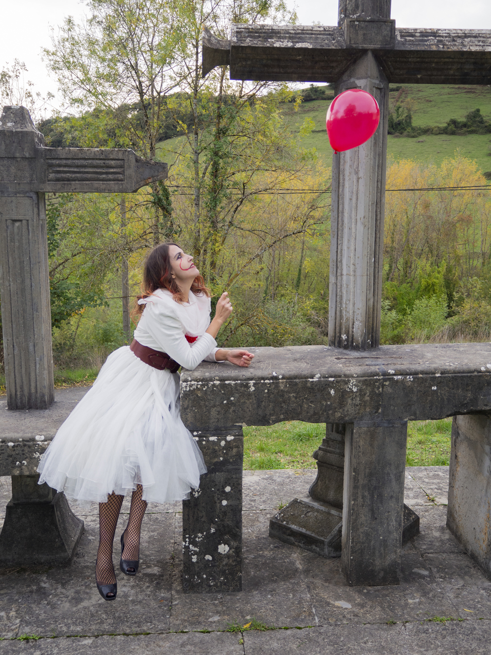 DIY Disfraz del payaso de It Pennywise fácil9