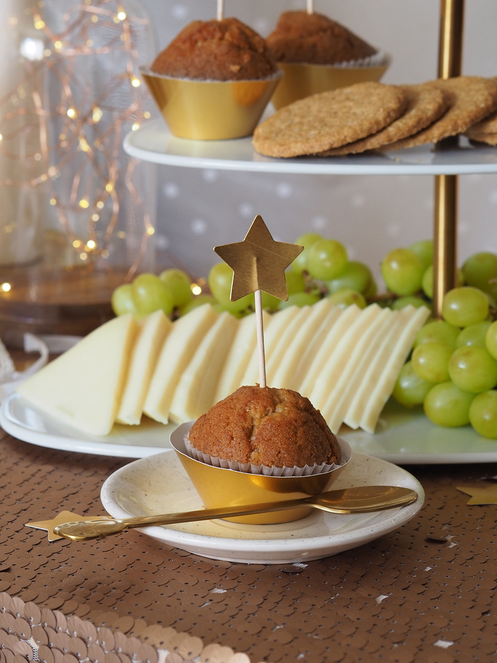 Brunch de carnaval con lentejuelas y estrellas_13