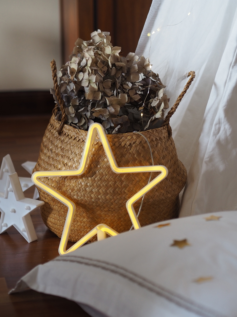 Brunch de carnaval con lentejuelas y estrellas_27