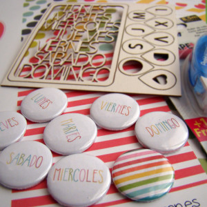 Chapas y adornos días de la semana