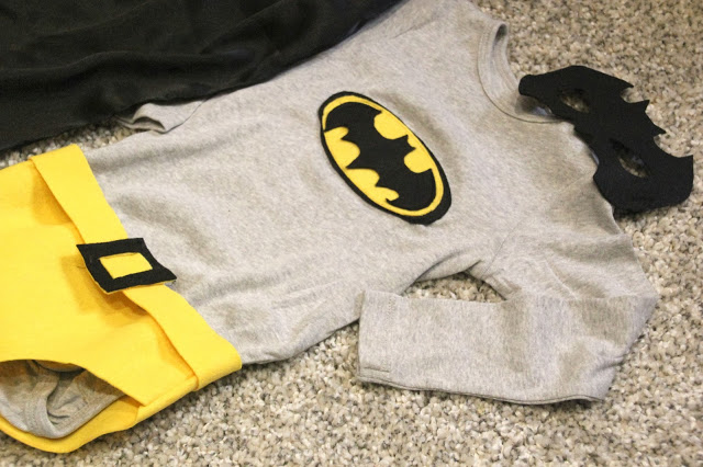 DIY Cómo hacer disfraz de batman para niños. Blog de costura y diy.