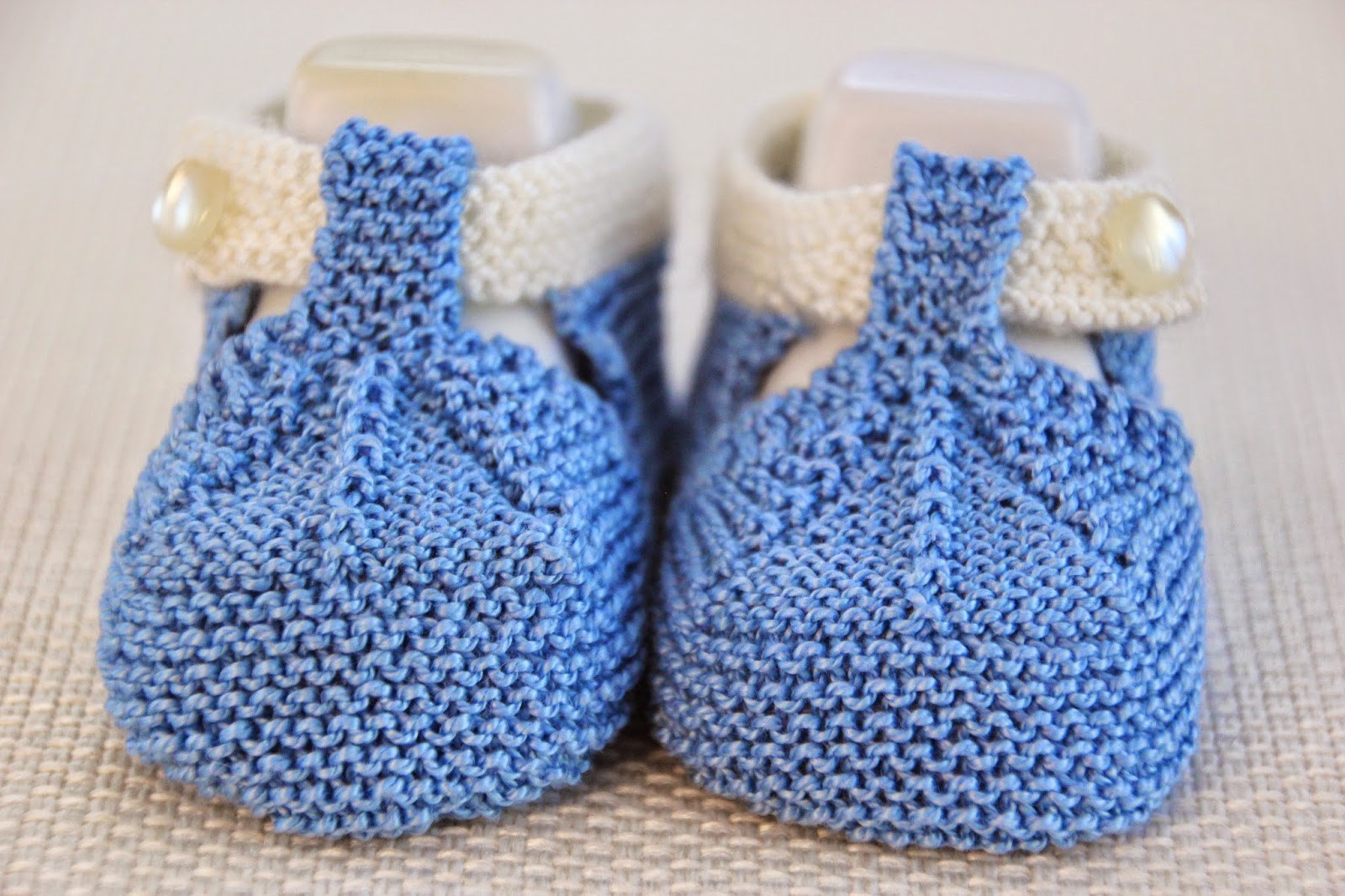 DIY Cómo tejer patucos sandalias bebe con dos agujas
