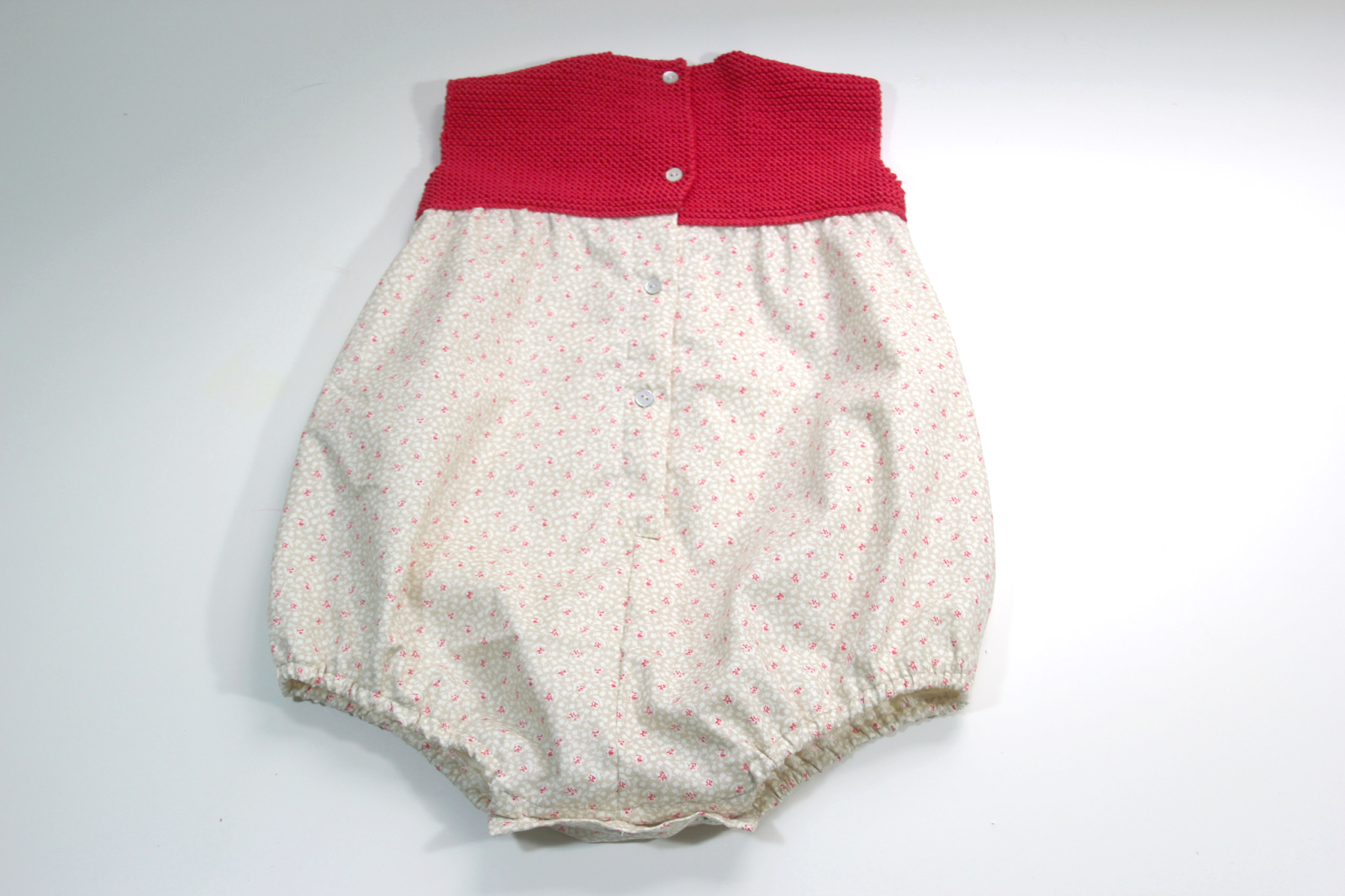 Pelele para niño patron molde ropa bebe. Blog de costura y diy.