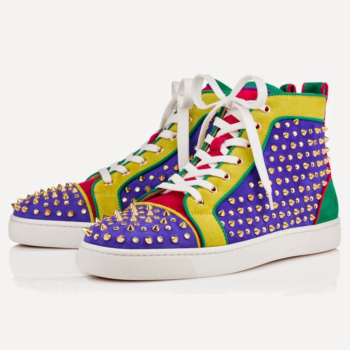 DIY-zapatillas-tunear-customizar-CHRISTIAN-LOUBOUTIN-zapatos-pinchos-esmaltes-pinta uñas-colores-2015