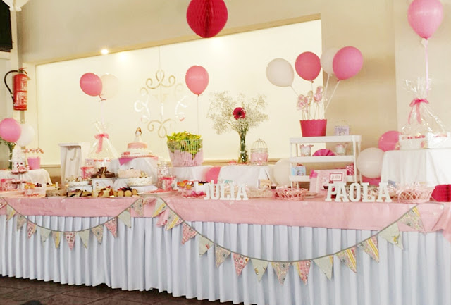 Mesa dulce comunion y bautizo rosa