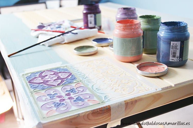 pintar-baldosas-hidraulicas-chalk-paint