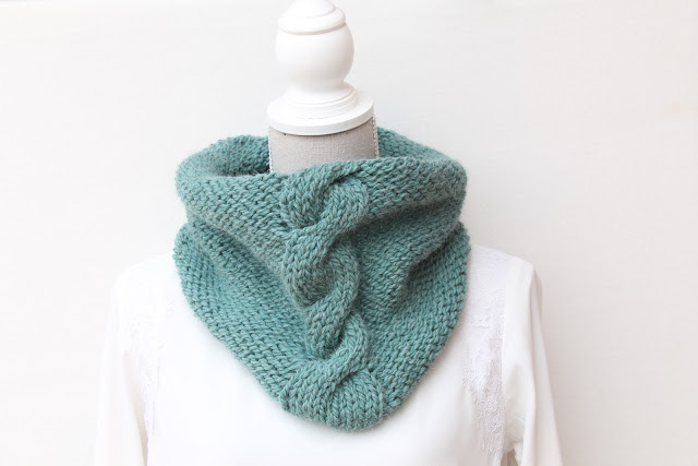 knit; cables; cowl; wool; diy; drops andes
