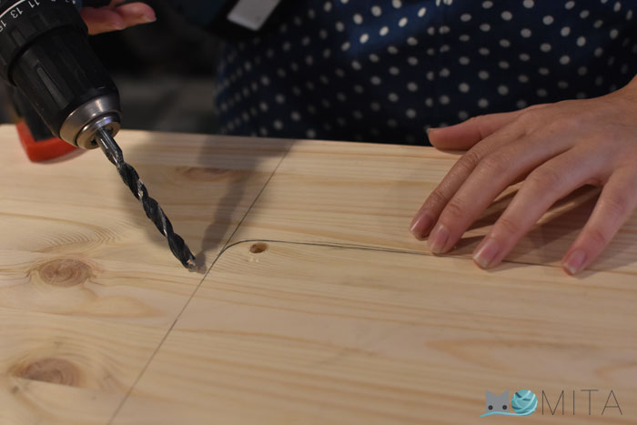 Bricolaje, mesa de madera para máquina de coser