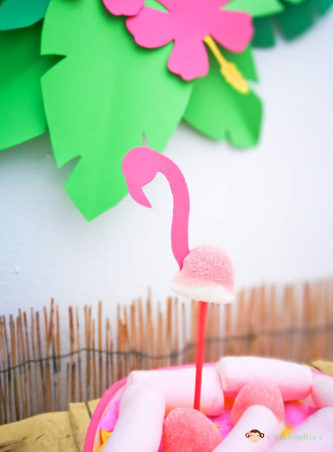 flamingos party freebies