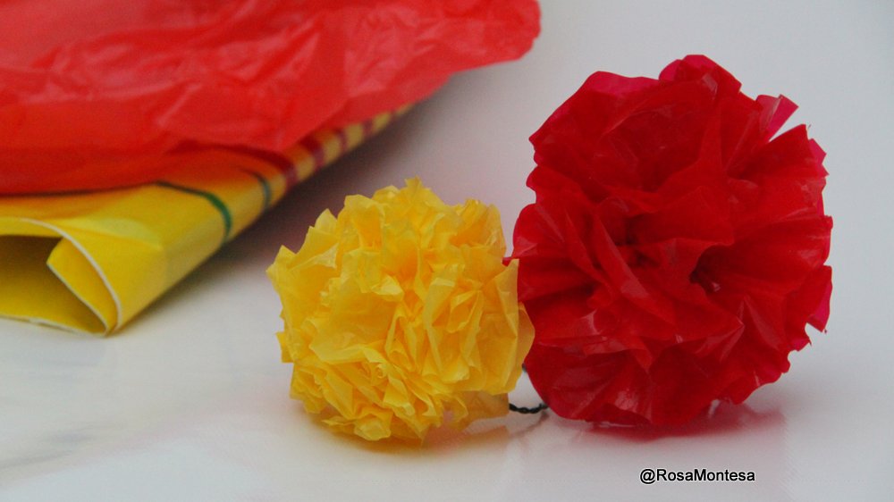 Flores claveles - bolsas plásticas recicladas
